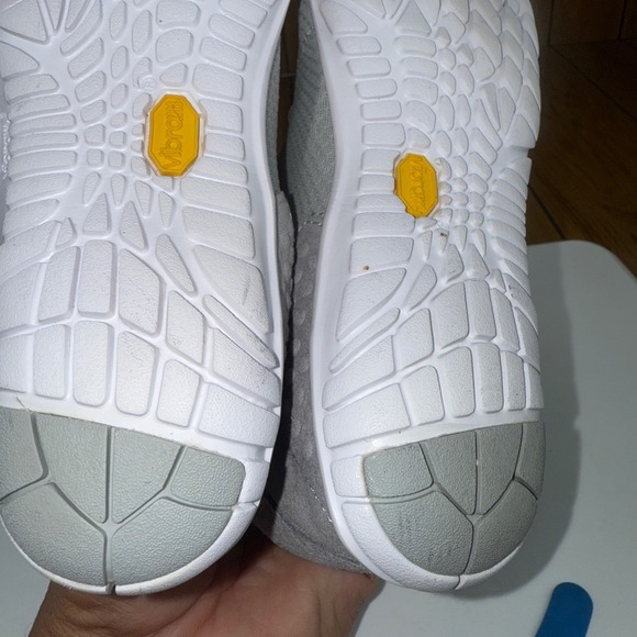 Vibram‎ FiveFingers Grey Running Trail Walking Barefoot Shoes Size 37 - Picture 12 of 16